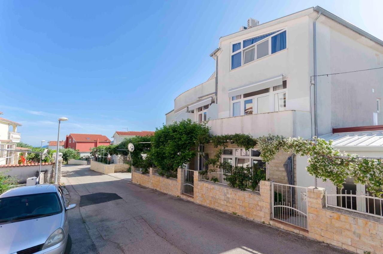 Apartments Zanze Vodice Exterior foto